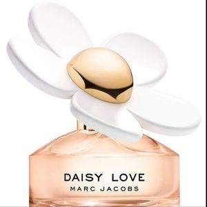 Marc Jacobs Daisy Love
